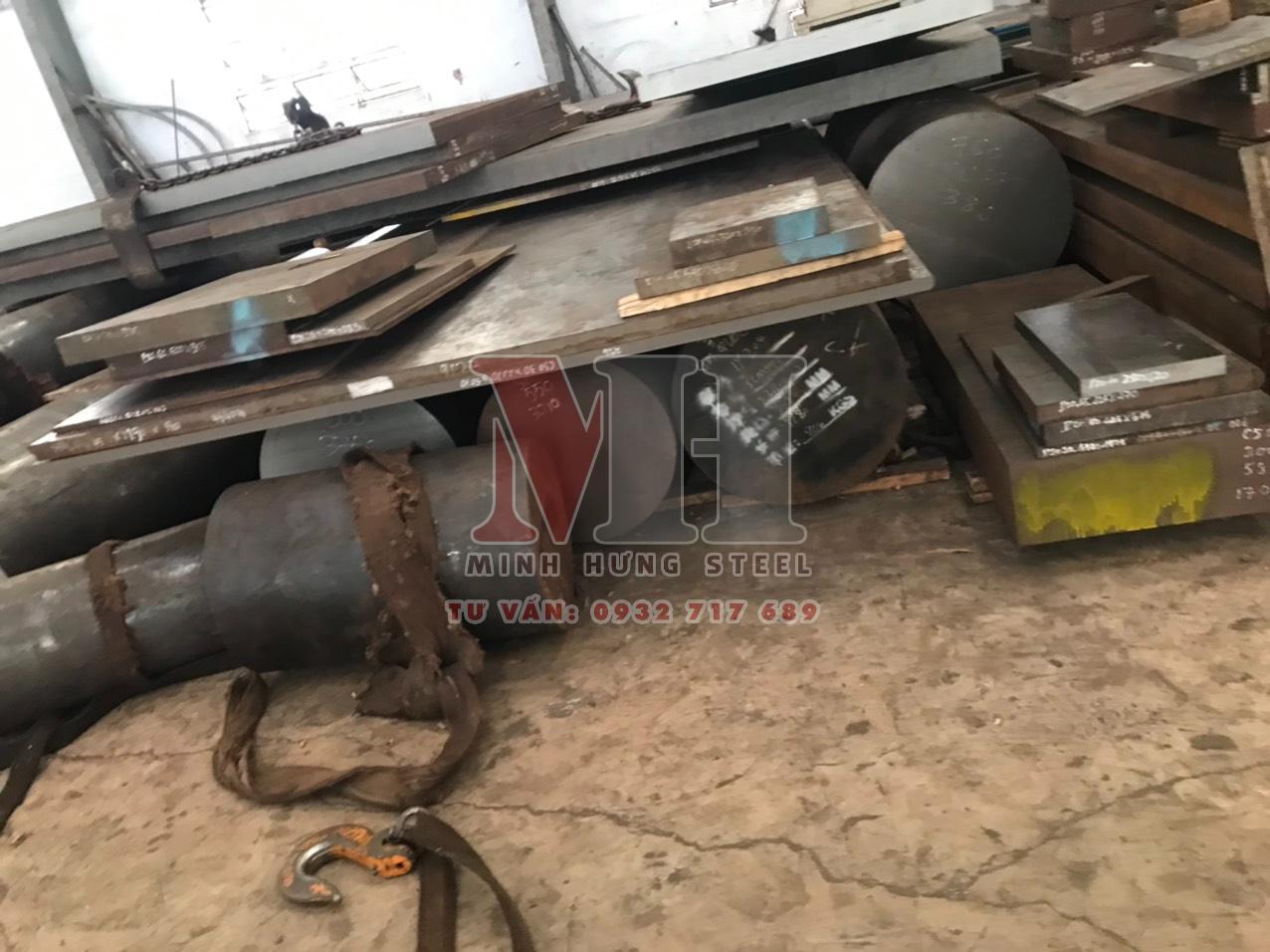 Bảng thông số kỹ thuật chi tiết của các mác thép phổ biến, bao gồm thành phần hóa học và tính chất cơ lý.